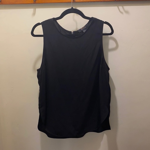 Black Forever 21 Contemporary Tank Top